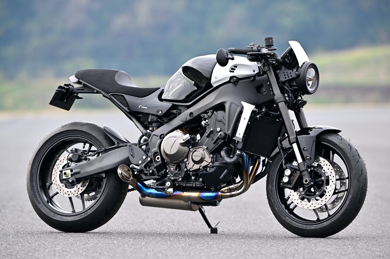 YAMAHA XSR900 Build by rizoma