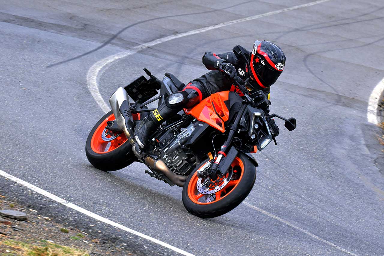 KTM 990 DUKE