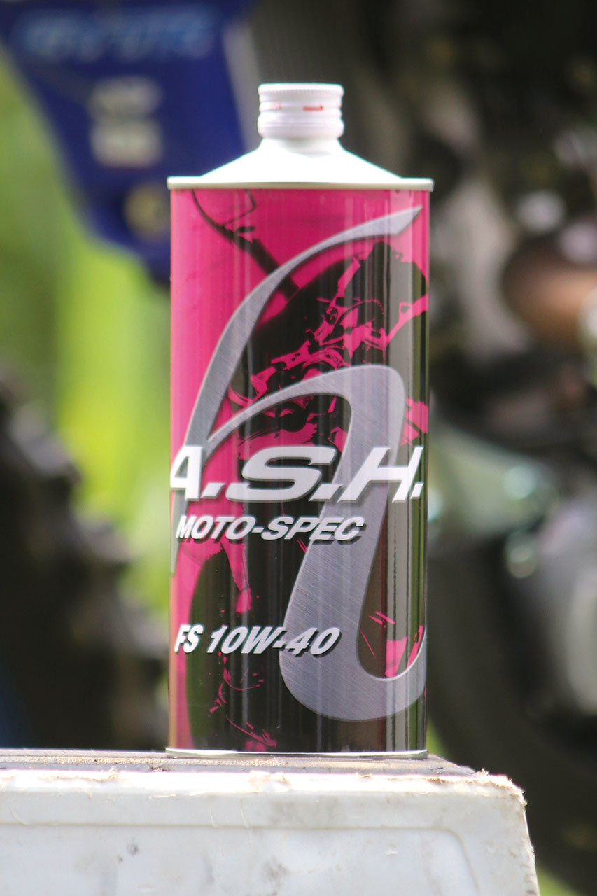 【A.S.H. FS MOTO-SPEC】
¥4,092（税込）
粘度：10W-40 10W-50 15W-50
容量：1L
成分：100% PAO＋エステル化学合成オイル